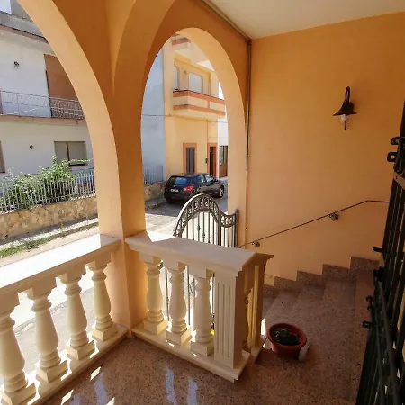 La Dimora Di Milly Apartment *
